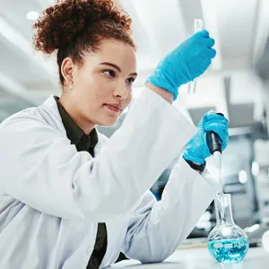 Healthcare worker in a lab.