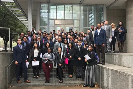 https://pxl-dallascollegeedu.terminalfour.net/fit-in/filters:format(webp)/prod01/dc1-cdn-pxl/media/dallas-college/content-assets/images/news/2020/YearUp-blog-thumb-450X300.jpg