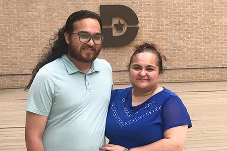 https://pxl-dallascollegeedu.terminalfour.net/fit-in/filters:format(webp)/prod01/dc1-cdn-pxl/media/dallas-college/content-assets/images/news/2023/StudentFeature-3-450X300-thumb.jpg