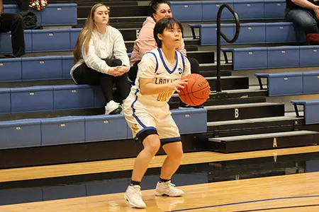 https://pxl-dallascollegeedu.terminalfour.net/fit-in/filters:format(webp)/prod01/dc1-cdn-pxl/media/dallas-college/content-assets/images/news/2023/Tokina-Nagai-shooting-Thumb-450X300.jpg