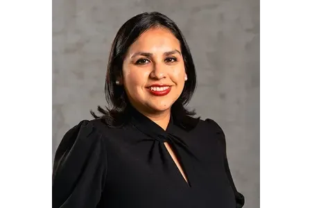 Trustee Bravo headshot