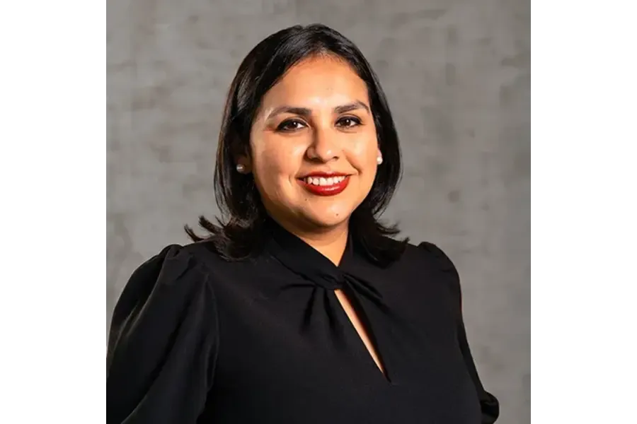 Trustee Bravo headshot
