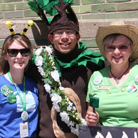 Three Brookhaven Students in fun hats