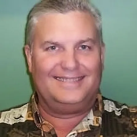 Garry Holub