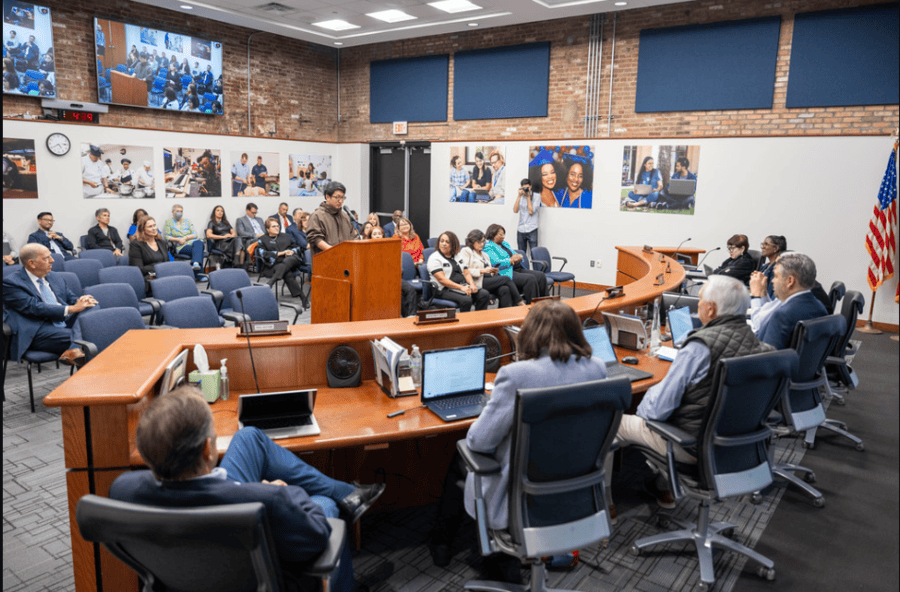 Dallas College student Ti-Ying Li speaks to Dallas College’s Board of Trustees on Nov. 12, 2024.